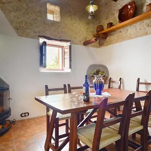 https://es-cucons-calle-cami-des-pla-de-corona-110.balearic-islands.net