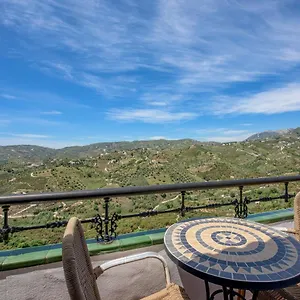 https://apartamentos-rosamarina.es-andalucia.com